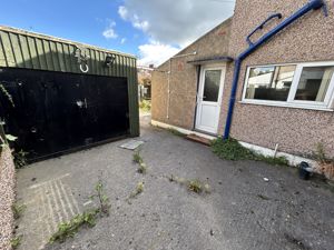 Photo 14- click for photo gallery